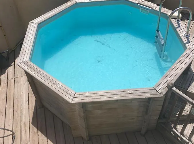 Marseillan Robinson * Le Castellas