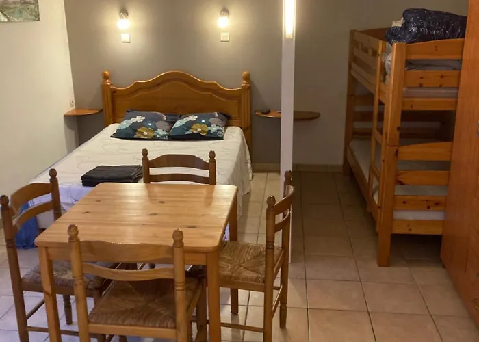 Marseillan Robinson Le Castellas